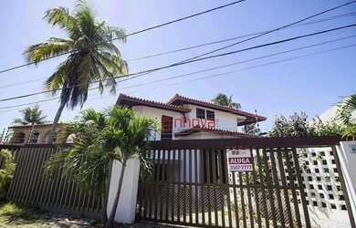 Imagem: A casa possui 4 Dormitórios, 4 Banheiros, 2 Vagas na garagem