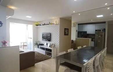 Imagem: O apartamento possui 3 Dormitórios, 2 Banheiros, 2 Vagas na