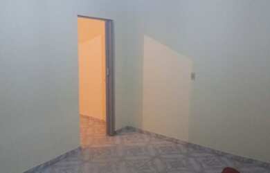 Imagem: A casa possui 2 Dormitórios, 1 Banheiro, 42m² de Área e Imóvel