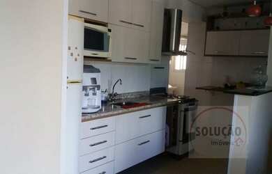 Imagem: O apartamento possui 3 Dormitórios, 2 Banheiros, 3 Vagas na