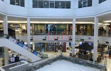 Imagem: O depósito possui 1 Vaga na garagem e 31m² de Área e está