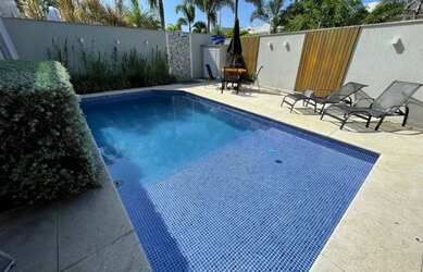 Imagem: A casa em condomínio possui 5 Dormitórios, 5 Banheiros, 5