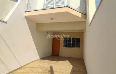 Imagem: A casa possui 2 Dormitórios, 3 Banheiros, 2 Vagas na garagem