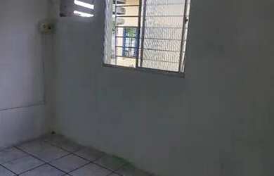 Imagem: A kitnet possui 1 Dormitório, 1 Banheiro e está localizado