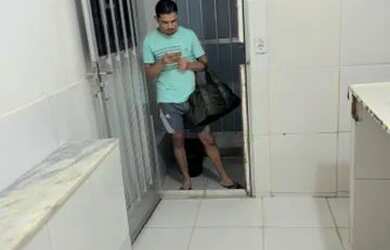 Imagem: A kitnet possui 1 Dormitório, 1 Banheiro, 1 Vaga na garagem