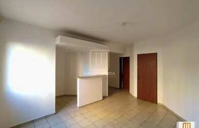 Imagem: O apartamento possui 1 Dormitório, 1 Banheiro, 1 Vaga na garagem