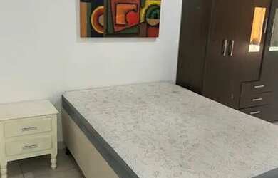 Imagem: A kitnet possui 1 Dormitório, 1 Banheiro, 38m² de Área e