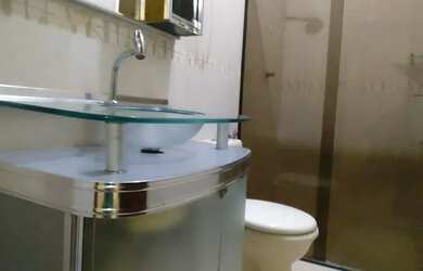 Imagem: A casa possui 3 Dormitórios, 3 Banheiros e 240m² de Área