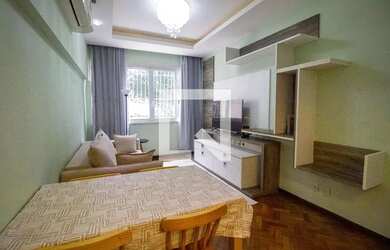 Imagem: O apartamento possui 2 Dormitórios, 2 Banheiros, 77m² de Área