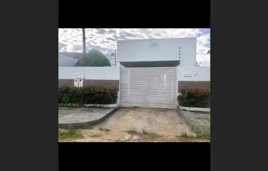 Imagem: A casa possui 2 Dormitórios e está localizado em Caranã