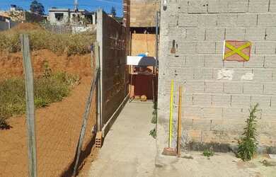 Imagem 6: CASINHA TOP. 200m² de Área, 2 Vagas na garageme1 Dormitório