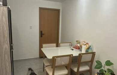 Imagem 4: Vaga disponível em quarto de apartamento mobiliado no bairro Altiplano...