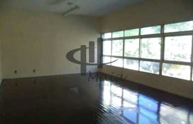 Imagem: O depósito possui 441m² de Área e está localizado em Fundação