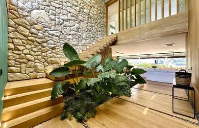 Imagem 5: Mansão beira lago mobiliada e decorada com piscina térmica e 5 suítes...