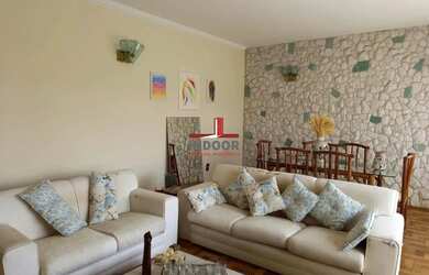 Imagem 4: Espaçosa casa à venda em São Paulo com 3 quartos, 2 salas e 2 vagas...