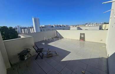 Imagem: O apartamento possui 3 Dormitórios, 2 Banheiros, 2 Vagas na