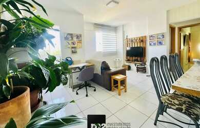 Imagem: O apartamento possui 2 Dormitórios, 2 Banheiros, 1 Vaga na