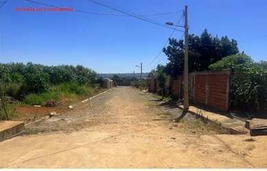 Imagem: O terreno possui 350m² de Área e está localizado em Ceilândia