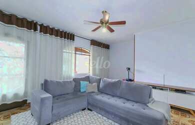 Imagem: A casa possui 3 Dormitórios, 2 Banheiros, 1 Vaga na garagem