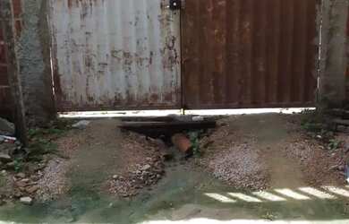 Imagem: A casa possui 2 Dormitórios, 1 Banheiro e está localizado