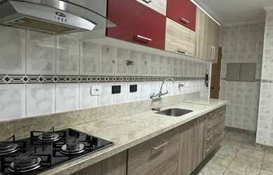 Imagem: O apartamento possui 3 Dormitórios, 4 Banheiros, 2 Vagas na