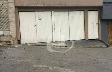 Imagem: A casa possui 1 Dormitório, 1 Banheiro, 1 Vaga na garagem e