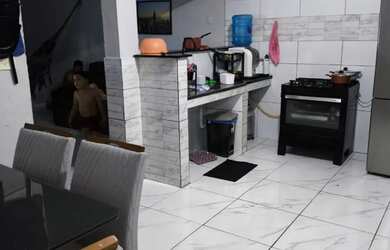 Imagem 4: Vende-se casa com 2 quartos na avenida Teodomiro de castro próximo a rua tulipa