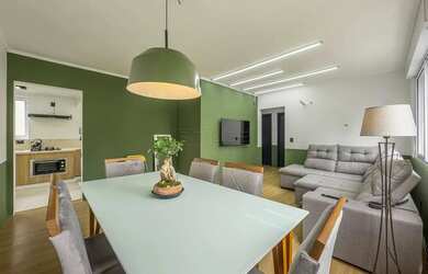 Imagem: O apartamento possui 2 Dormitórios, 2 Banheiros, 1 Vaga na