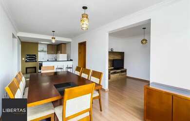 Imagem: O apartamento à venda possui 3 Dormitórios, 2 Banheiros, 2