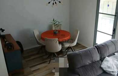 Imagem: A casa em condomínio possui 2 Dormitórios, 2 Banheiros, 2