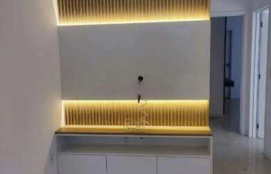 Imagem: O apartamento possui 2 Dormitórios, 2 Banheiros, 1 Vaga na