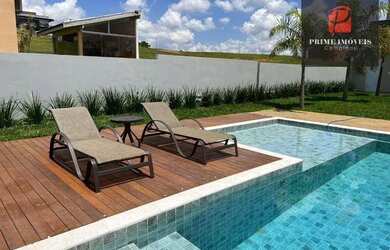 Imagem: A casa em condomínio possui 3 Dormitórios, 3 Banheiros, 5