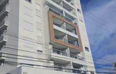 Imagem: O apartamento possui 3 Dormitórios, 2 Banheiros, 3 Vagas na