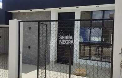 Imagem: A casa em condomínio possui 3 Dormitórios, 1 Banheiro, 180m²