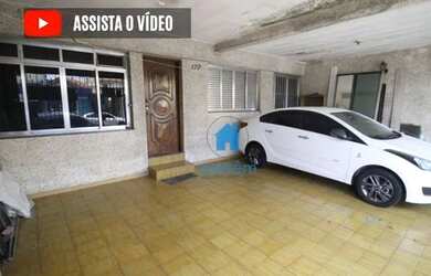 Imagem: A casa possui 2 Dormitórios, 3 Banheiros, 3 Vagas na garagem