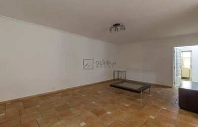 Imagem: O apartamento para alugar possui 3 Dormitórios, 3 Banheiros