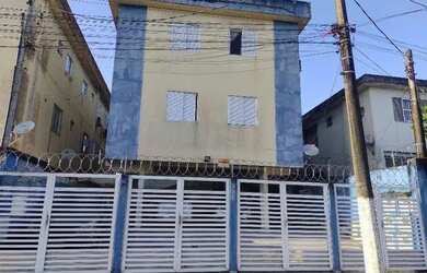 Imagem: A casa possui 1 Dormitório, 1 Banheiro, 1 Vaga na garagem