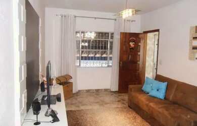 Imagem: A casa possui 2 Dormitórios, 1 Banheiro, 64m² de Área e