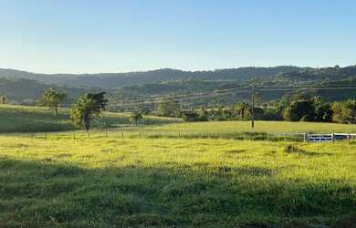 Imagem 1: Fazenda 302 alq. Em são Luiz Goiás e Ivolândia, valor 75 milhões