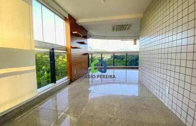 Imagem: O apartamento possui 4 Dormitórios, 5 Banheiros, 3 Vagas na