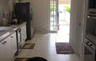 Imagem 8: Casa Residência em Jaú. Piscina, Churrasqueira, VarandaeÁrea de serviço