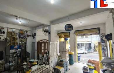 Imagem: O depósito possui 380m² de Área e está localizado em Fazenda