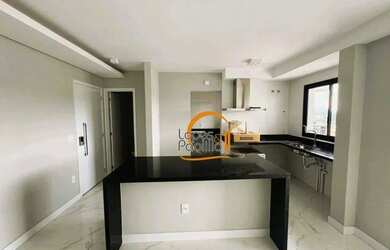 Imagem: O apartamento possui 2 Dormitórios, 2 Banheiros, 2 Vagas na