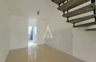 Imagem 3: Sobrado geminado com 2 quartos à venda no bairro Glória em Joinville -SC por R$ 350.000,00