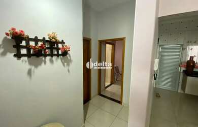 Imagem 15: Casa residencial disponível para venda no bairro Loteamento Portal do...