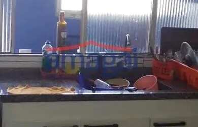 Imagem 3: Terreno c/ 03 casas, 07 dorme., 02 suítes, 01 closet, 03 banheiros