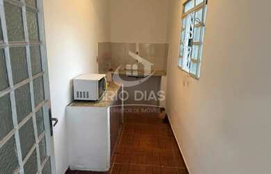 Imagem: A casa possui 3 Dormitórios, 3 Banheiros, 3 Vagas na garagem