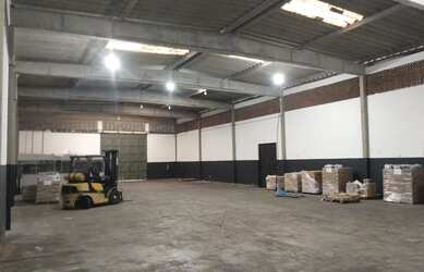 Imagem 2: galpão 800m2, no condomínio Porto Seco no bairro de Pirajá