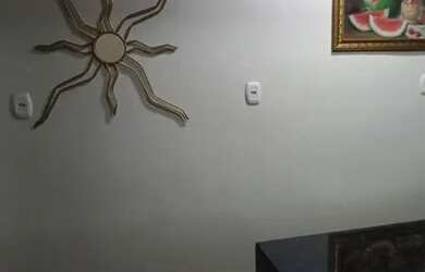 Imagem: A casa possui 5 Dormitórios, 4 Banheiros, 2 Vagas na garagem