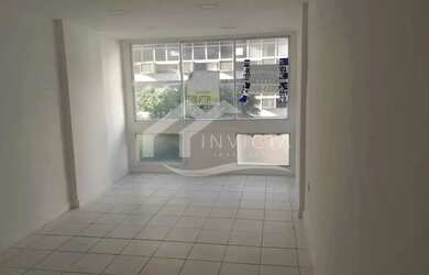 Imagem: O depósito possui 29m² de Área e está localizado em Copacabana